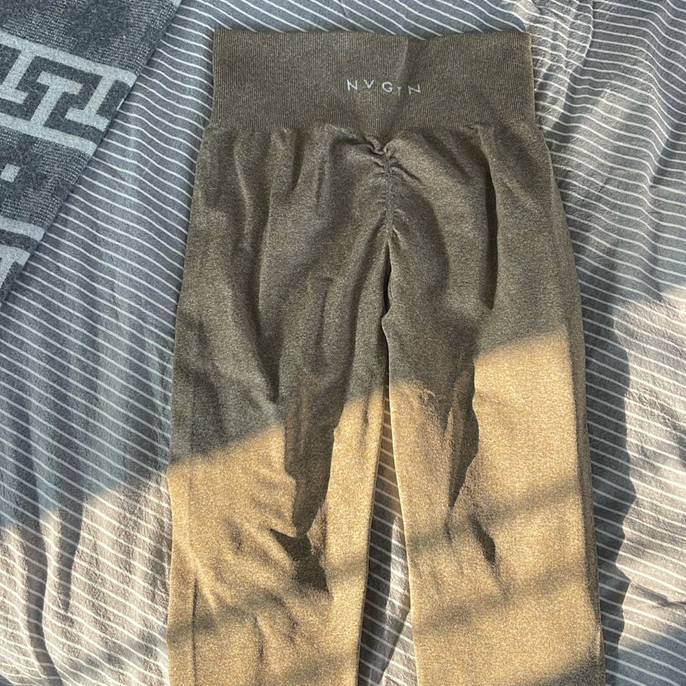 NVGTN Tan Scrunch Leggings